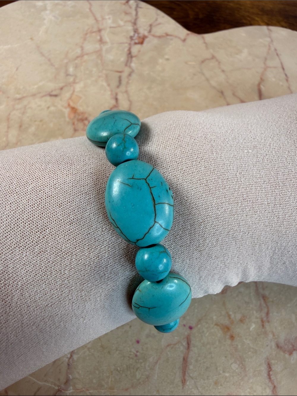 Turquoise Bead Stretch Bracelet - Vibrant Blue Turquoise Style